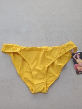 Nicolita Sunny Yellow Bikini Bottom